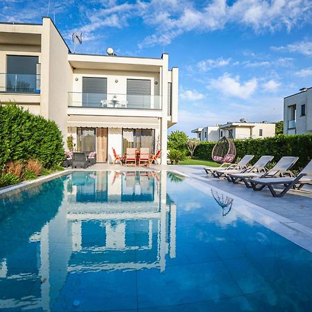 Vila 29 Valamar Durrës Exterior foto